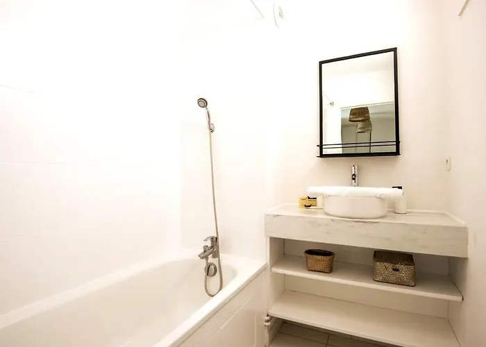 Big Near Old Town With Balcony + Parking Lille