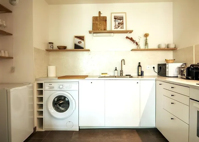 Big Near Old Town With Balcony + Parking Lille