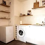 Big Near Old Town With Balcony + Parking Apartamento